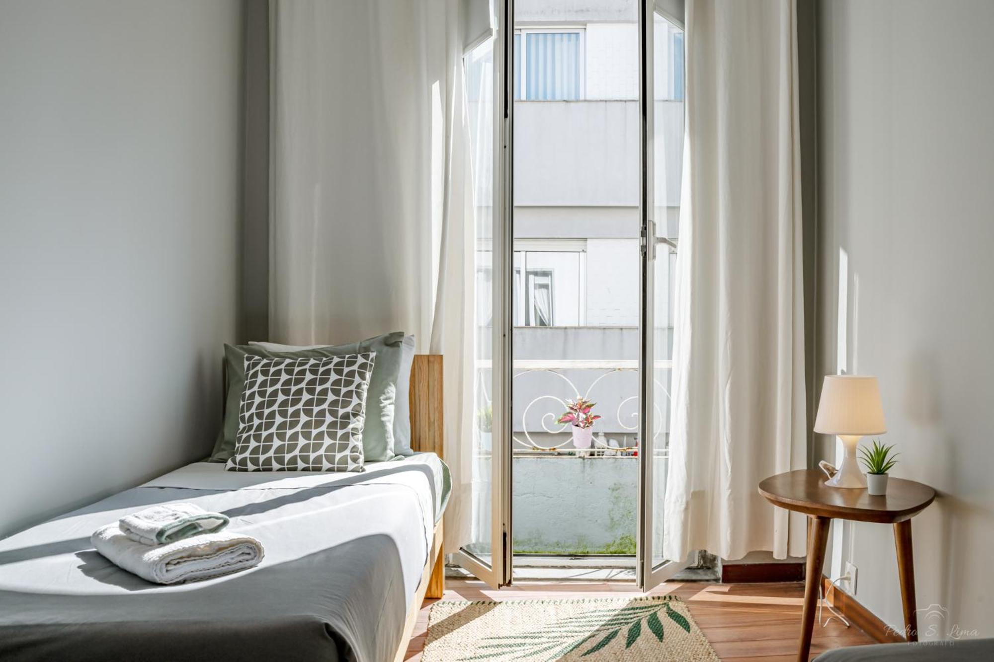 Experience The Charm Porto Apartment With Terrace Exterior photo